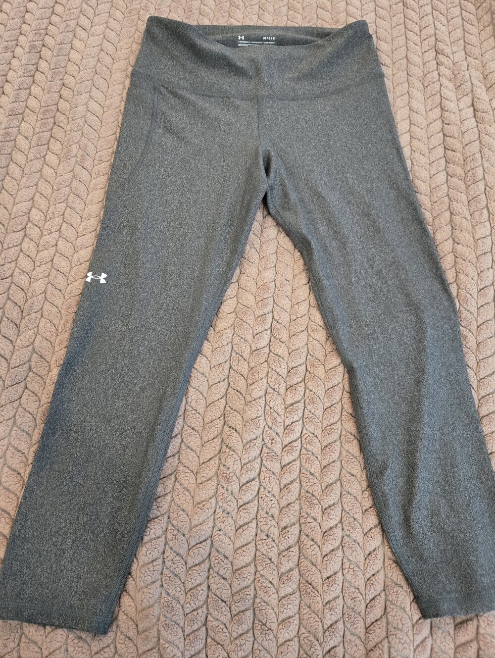 Under Armour HeatGear Compression Leggings Women’s Large Gray